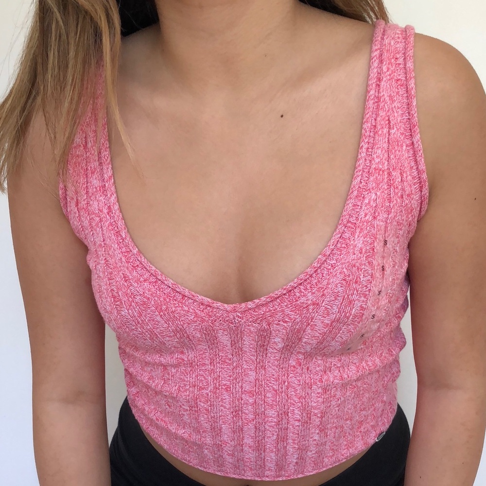 NWT GUESS Pink Knit Crop Top